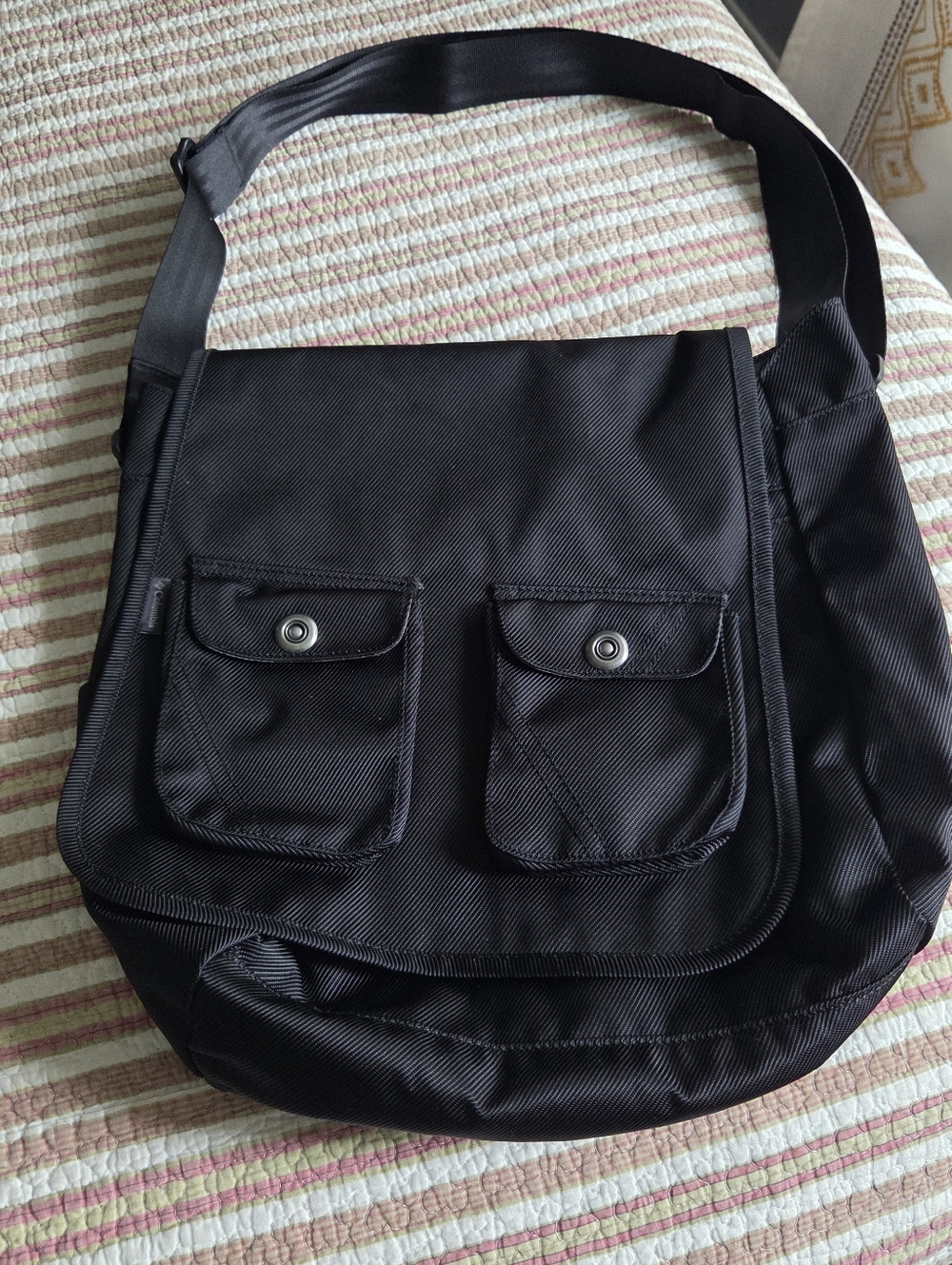 Columbia Black Men's Crossbody Messenger Bag